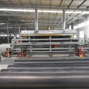 雙向塑料土工格柵設(shè)備